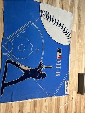 MLB Blue and White Batter Graphic Throw Blanket